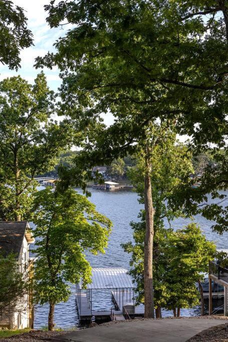 Funky Little Lakehouse - Private Dock And Sunset View Sunrise Beach Exterior foto